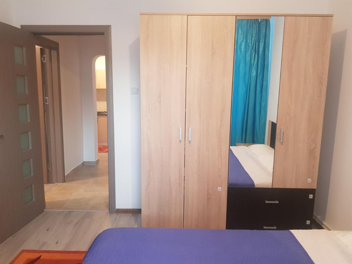 Apartament Cu 2 Camere Situat La 5 Minute De Statiunea Mamaia Constanta Luaran gambar