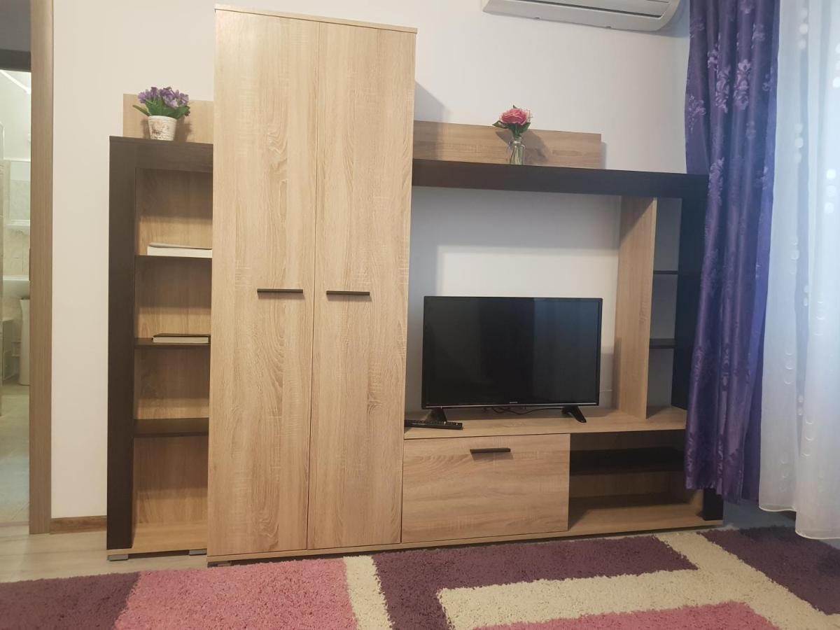 Apartament Cu 2 Camere Situat La 5 Minute De Statiunea Mamaia Constanta Luaran gambar